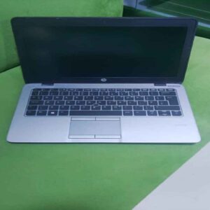 Hp elitebook 820 G2, core i5, 8gb ram , 500gb HDD, 12.5 screen size